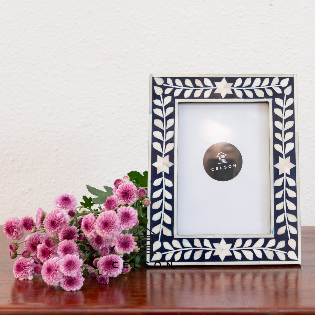 Mella_Floral Pattern Bone Inlay Photo Frame in Blue