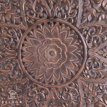 Load image into Gallery viewer, Fink_Wooden Carved Wall Panel_120 x 120 cm
