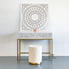 Load image into Gallery viewer, Gloria_ MOP Inlay Console Table_Vanity Table_100 cm
