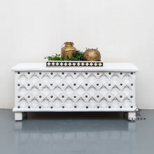 Load image into Gallery viewer, Kavi_Solid Mango Wood Coffee Table_Storage Trunk
