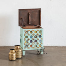 Load image into Gallery viewer, Margo Solid Wood Tile Trunk_Storage Trunk_Bench
