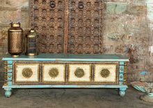 Load image into Gallery viewer, Jaime_Trunk_Coffee Table _Storage Case_Box _Sitting Trunk_145 cm
