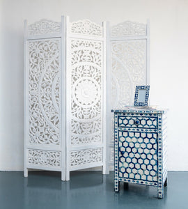 Yenfer_Wooden Carved Screen 3 Panel_Room Divider_White Washed Finish