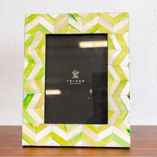 Load image into Gallery viewer, Rima Bone Inlay Photo Frame
