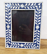 Load image into Gallery viewer, Liva Bone Inlay Photo Frame
