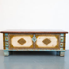 Load image into Gallery viewer, Gary Solid Indian Wood Coffee Table_ StorageTrunk_Bench_116 cm
